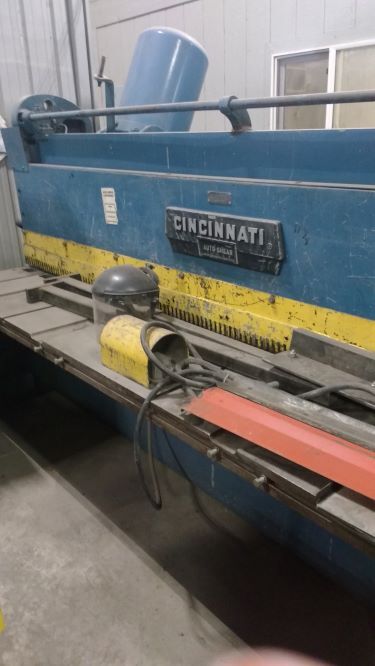 1967 CINCINNATI INC 1810 Shears, POWER SQUARING (Inches) - See Also S4104 | Industrial Machinery Exchange Inc.